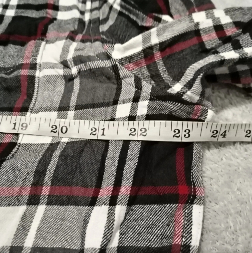 Chaps Shirt Mens L Combat Grey Flannel Plaid Embroidered Logo Button Down Pocket - Picture 3 of 13